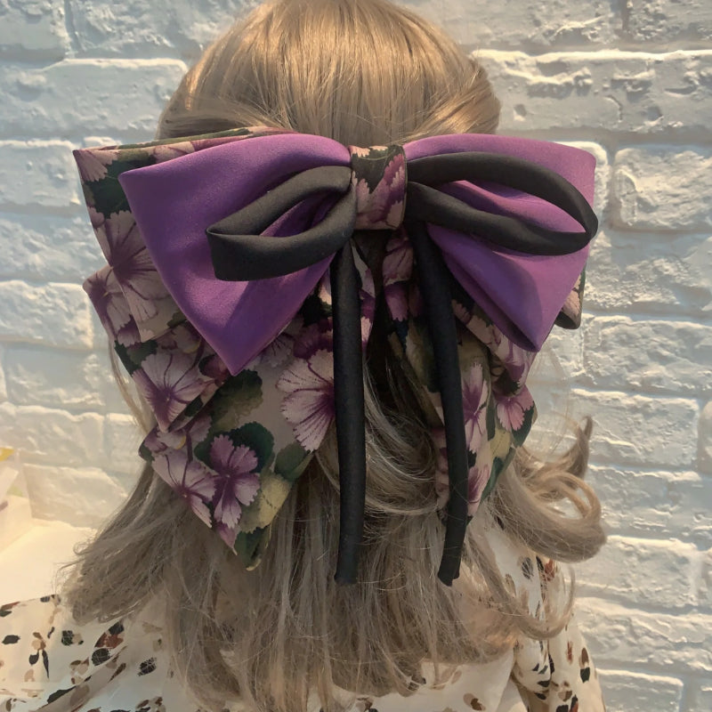 Elegant Ponytail Bow